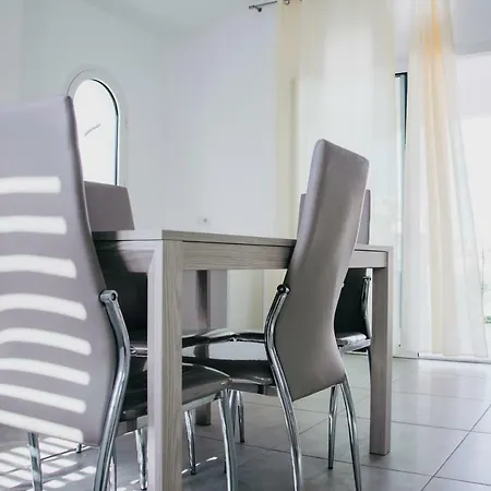 Apartment Milva's Lotzorai